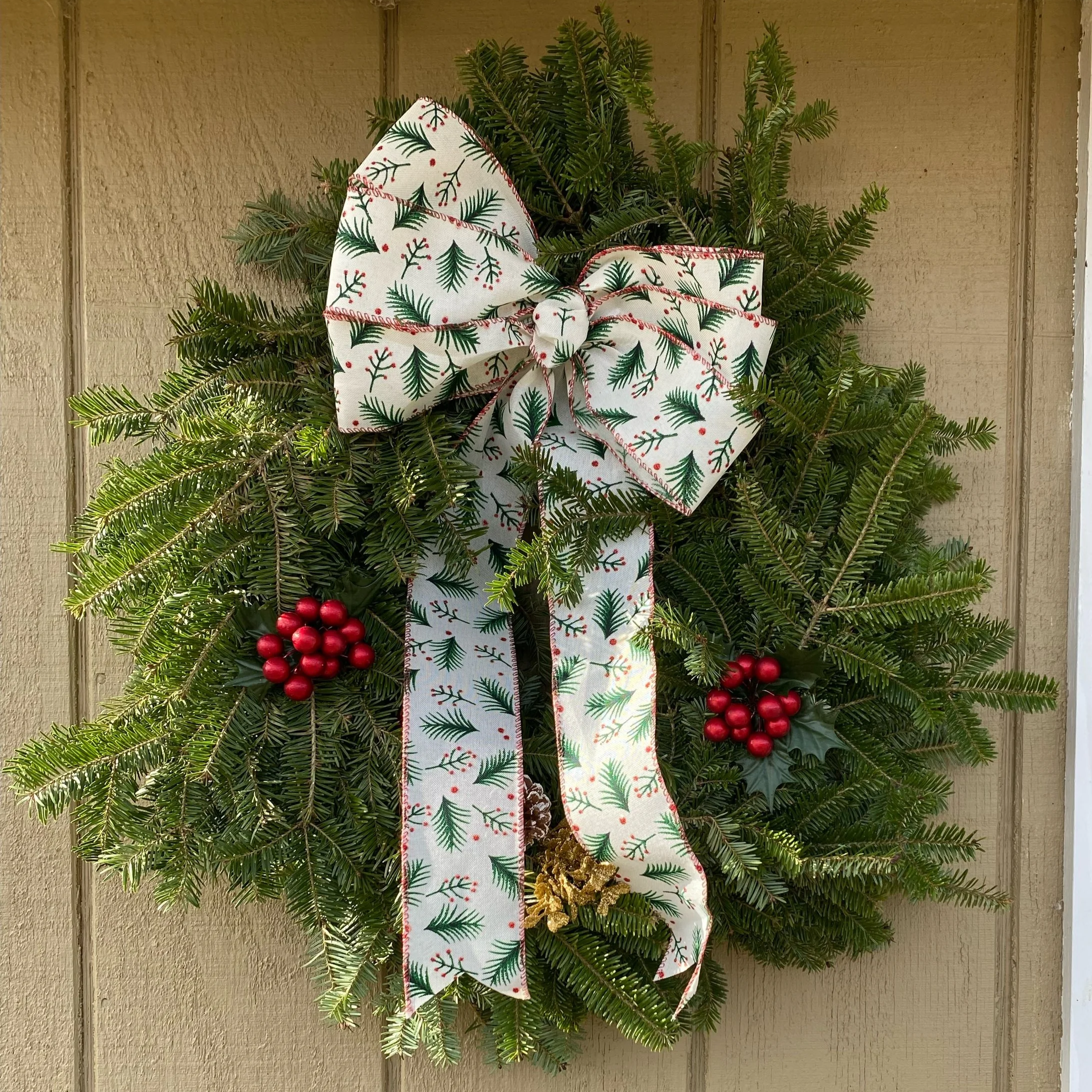 Wreaths & Garland | Celebrate the Season - Shop Now — Split Rail